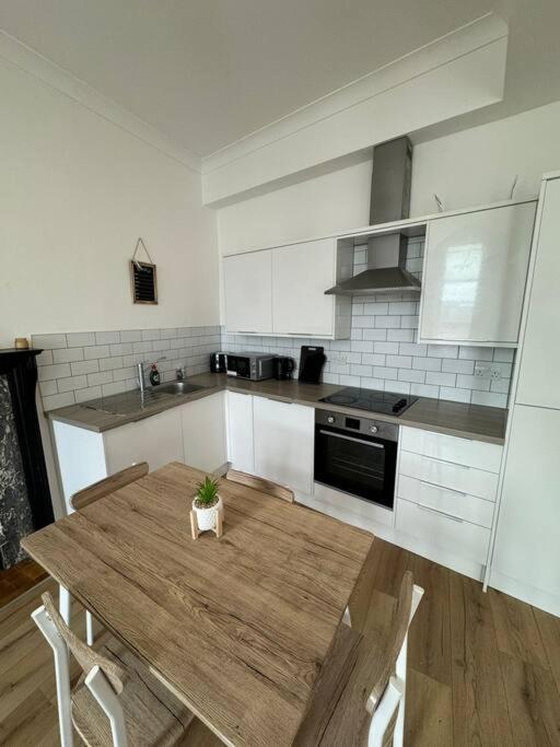 Spacious Flat In Sheffield City Center Gs304 Dış mekan fotoğraf